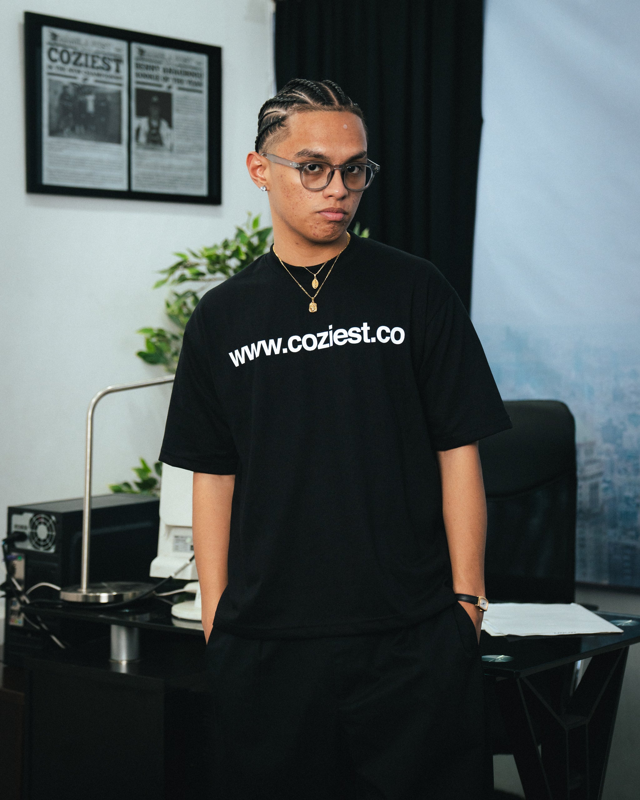 "www" Tee in Black Colorway