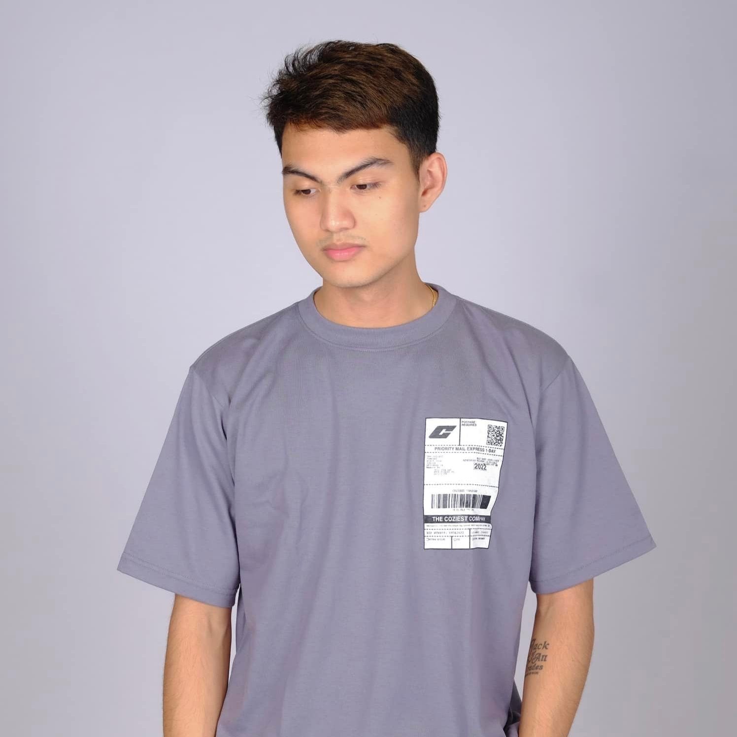 "S.Details" Tee