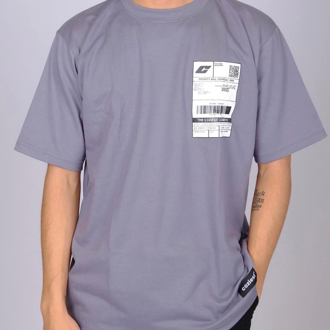 "S.Details" Tee