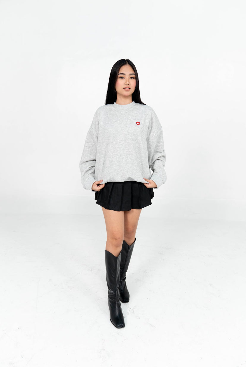 "1999" Long Sleeve Pull Over in Heather Gray Colorway