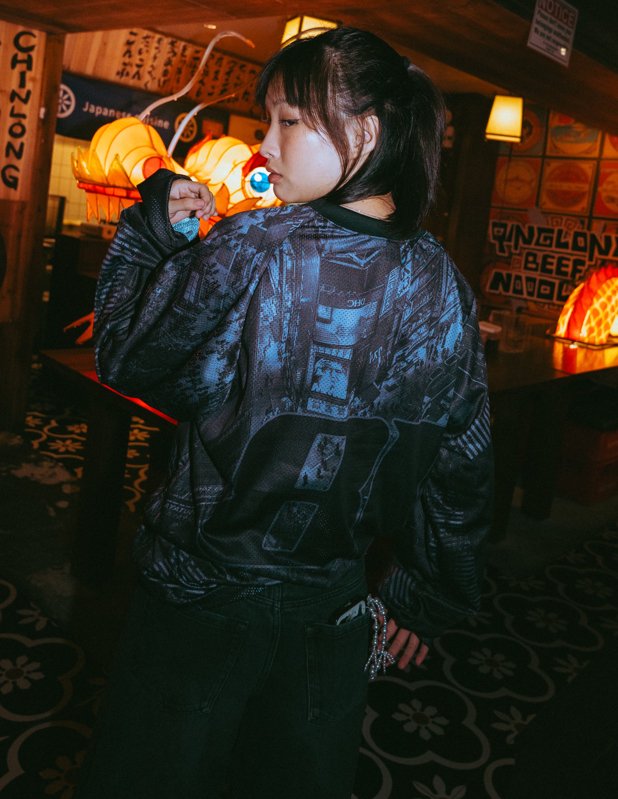 “Shibuya” Longsleeve in Black