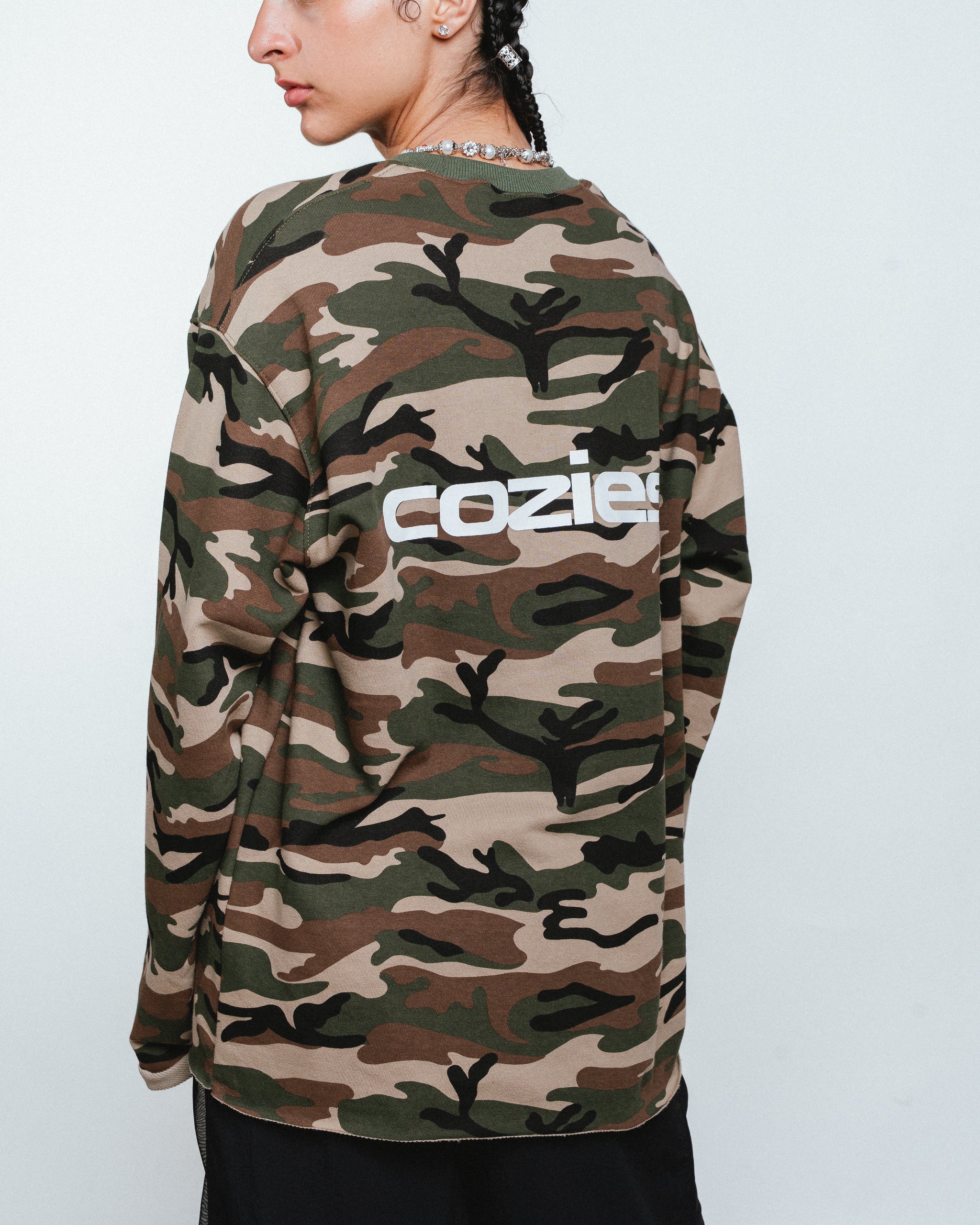 "Veil" Pull Over
