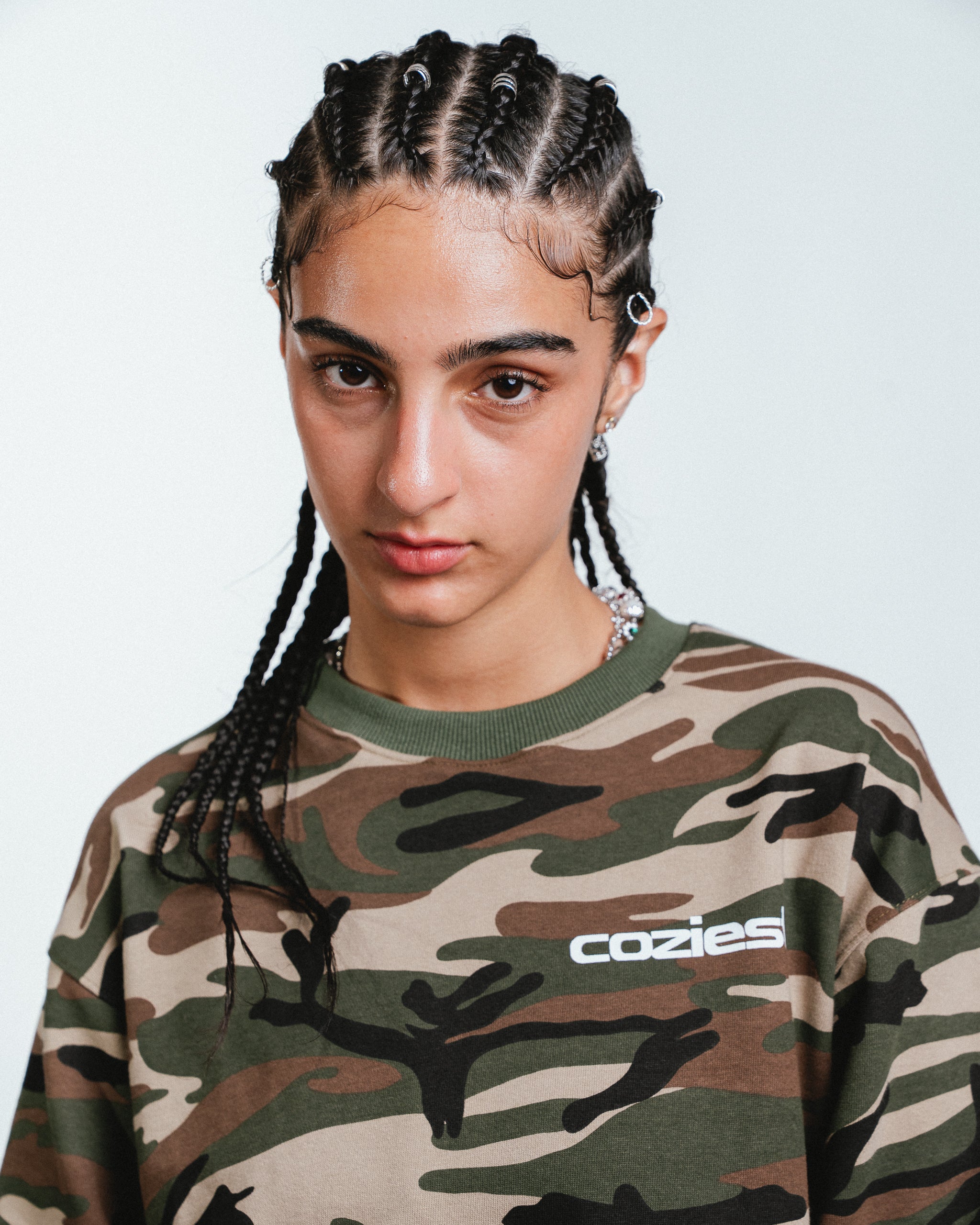 "Veil" Pull Over