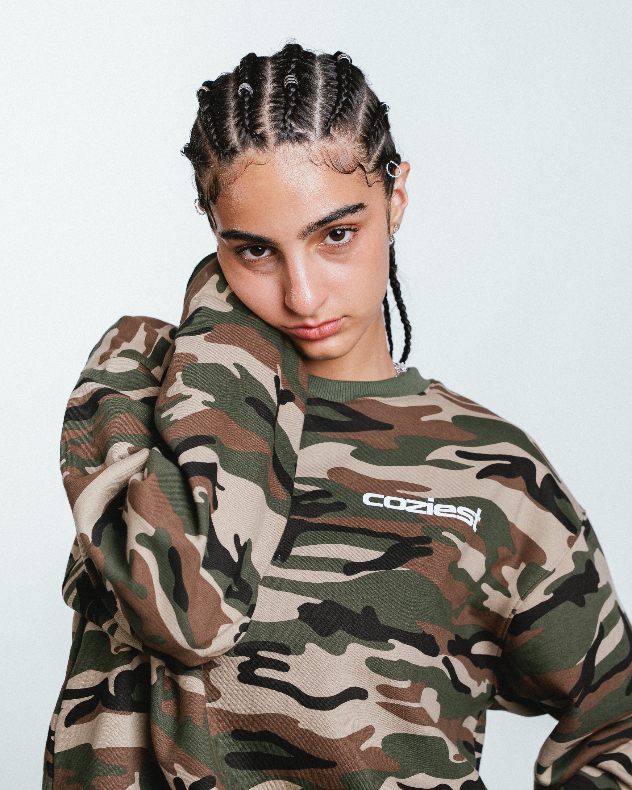 "Veil" Pull Over