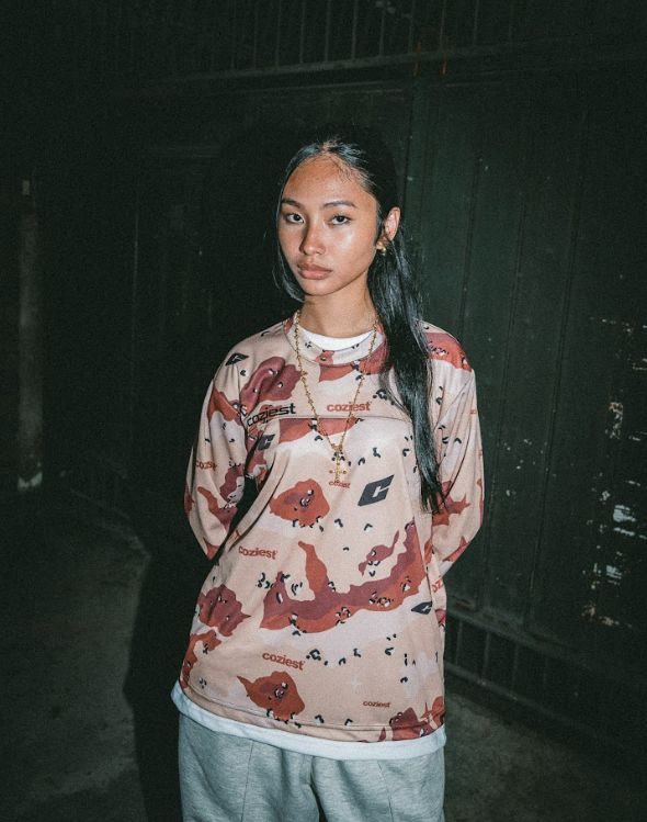 "Camou" Longsleeve in Beige,Black and Green Colorway