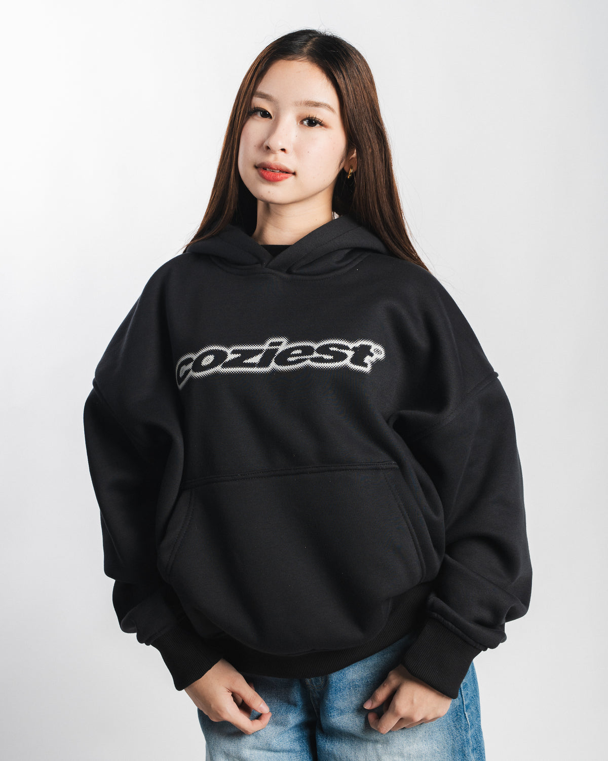 "Italic Outline" Hoodie in Black